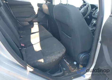 2015 Ford Focus Se z USA, uszkodzony, nr VIN 1FADP3K21FL350666